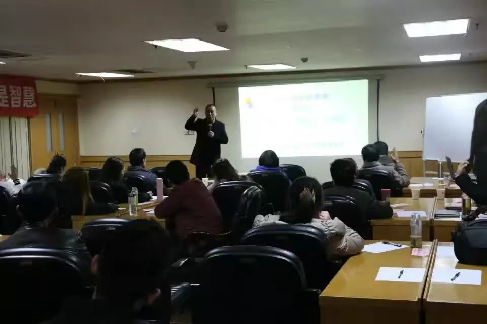 管教叛逆不上学的地方