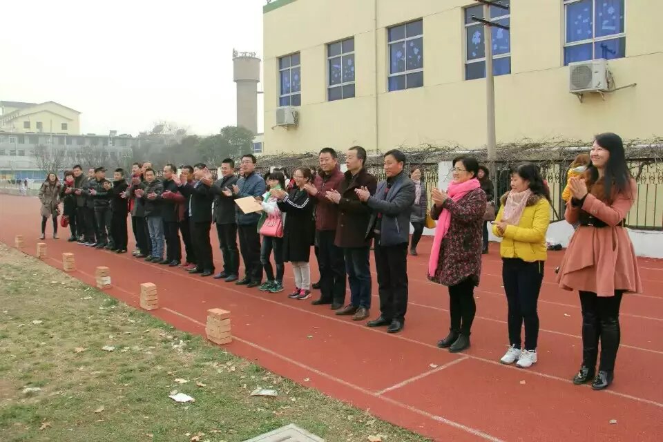 有没教育不听话孩子的地方 专门纠正叛逆学生的 孩子叛逆不听话怎么办